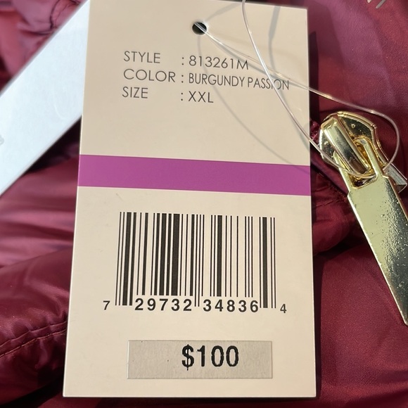 GALLERY New York women puffer vest/ jacket - Picture 9 of 9